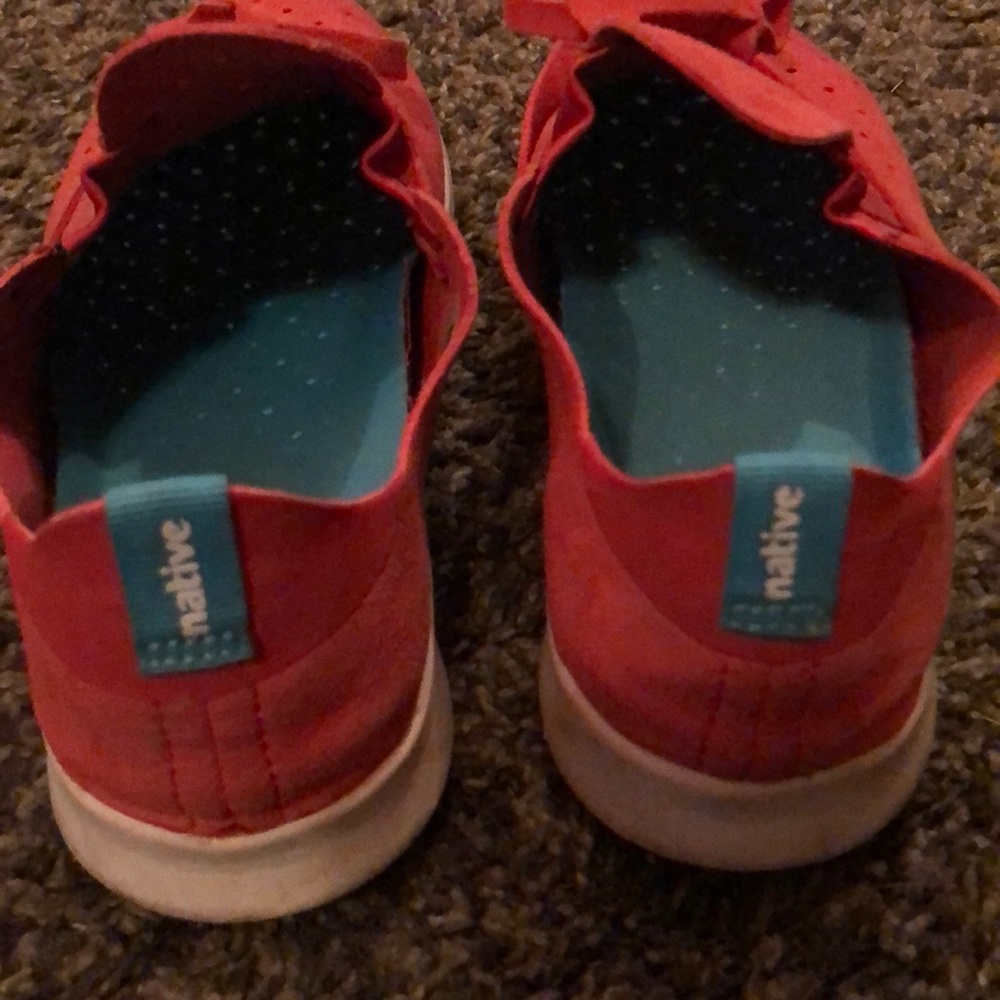 Native shoes - Picture 2 of 4